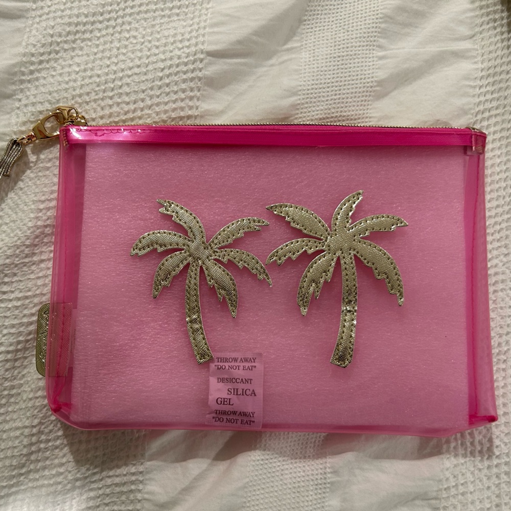 Brand New Lilly Pulitzer Wristlet / Travel Makeup Case
